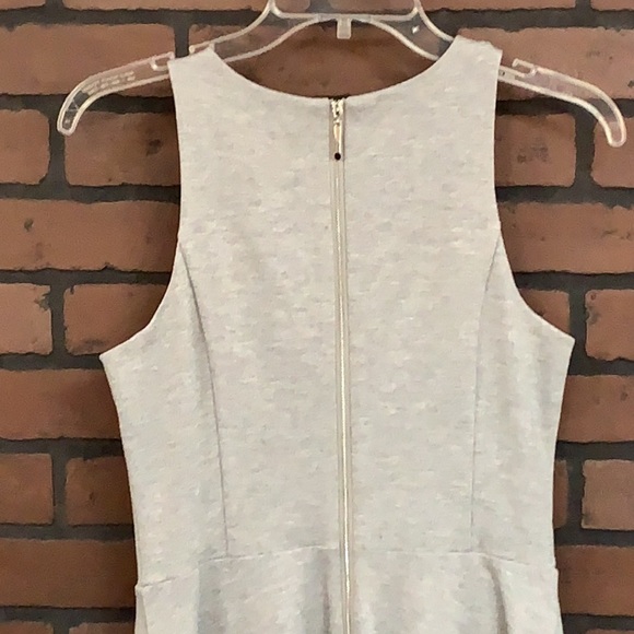 110-7 WhiteHouse Black Market grey zippered sleeveless dress size 4 basic - Picture 4 of 6